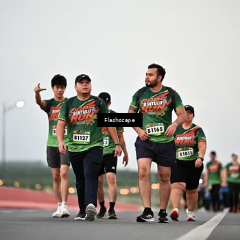 Runner Photo 9251450