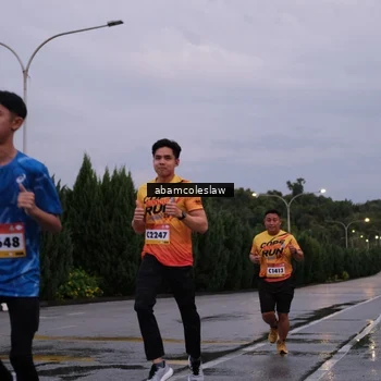 Runner Photo 9251540
