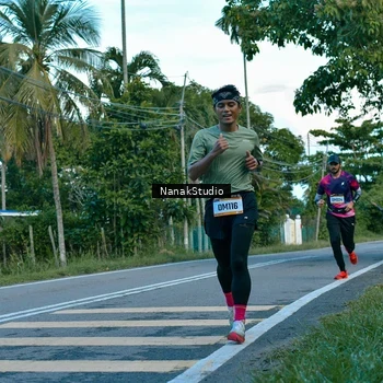 Runner Photo 9251566