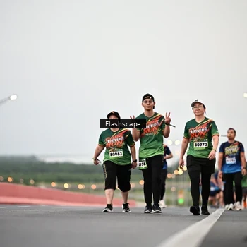 Runner Photo 9251645