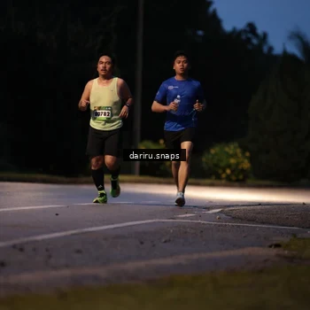 Runner Photo 9251754