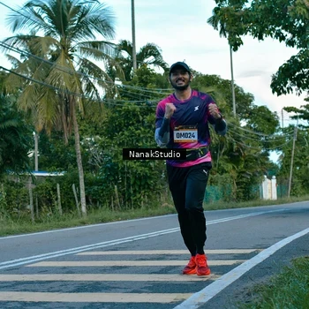 Runner Photo 9251840