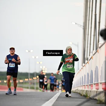 Runner Photo 9252030