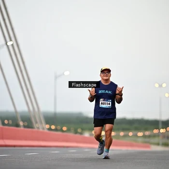 Runner Photo 9252089