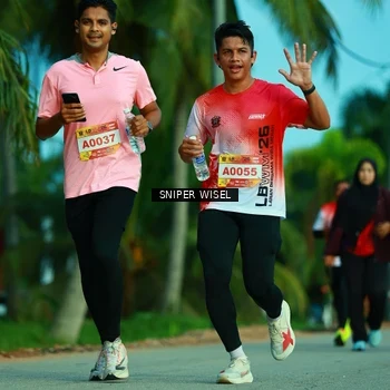 Runner Photo 9252105