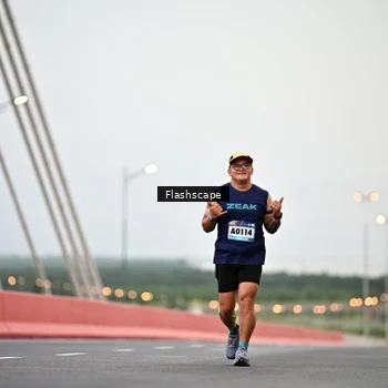 Runner Photo 9252113