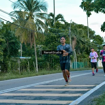 Runner Photo 9252145