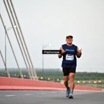 Runner Photo 9252175