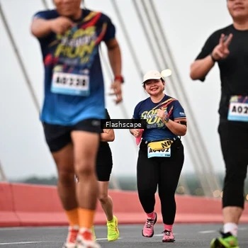 Runner Photo 9252355