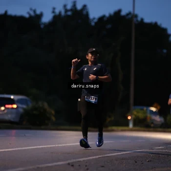 Runner Photo 9252523