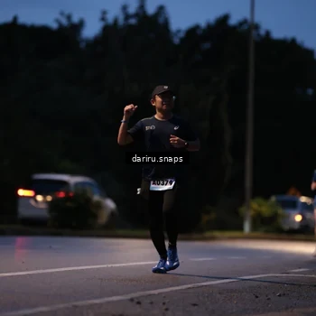 Runner Photo 9252613