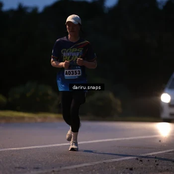 Runner Photo 9252639