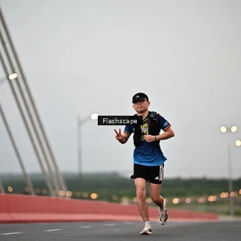 Runner Photo 9252646