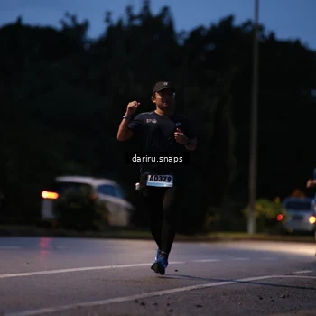 Runner Photo 9252659