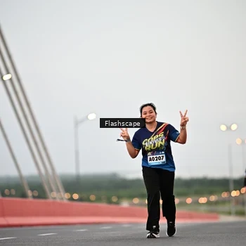 Runner Photo 9252663
