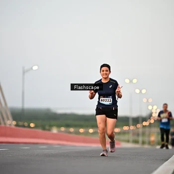 Runner Photo 9253111