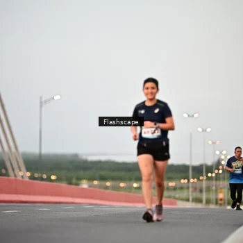 Runner Photo 9253122