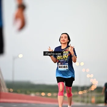Runner Photo 9253133