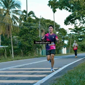 Runner Photo 9253202