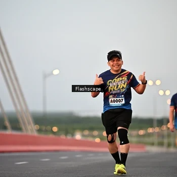 Runner Photo 9253230
