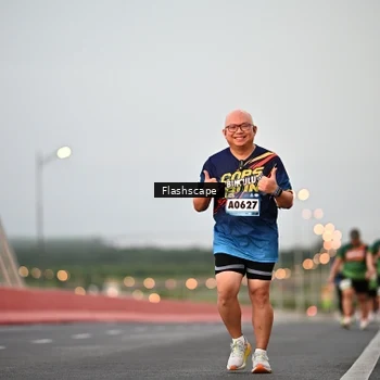 Runner Photo 9253238