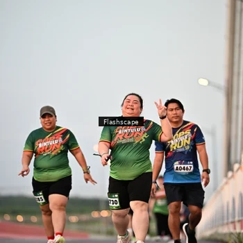 Runner Photo 9253260