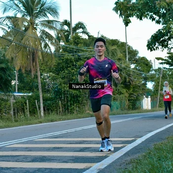 Runner Photo 9253311