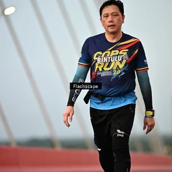 Runner Photo 9253313