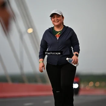 Runner Photo 9253573