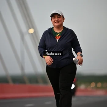 Runner Photo 9253579