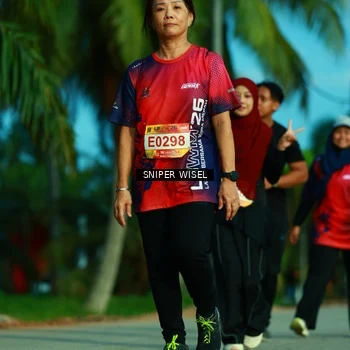 Runner Photo 9253875