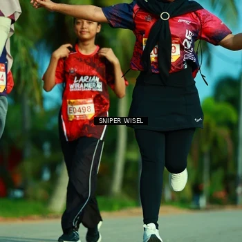 Runner Photo 9253990