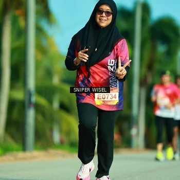 Runner Photo 9254053