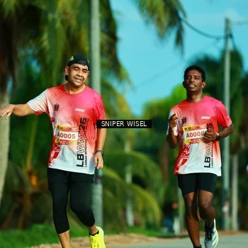 Runner Photo 9254100