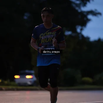 Runner Photo 9254108