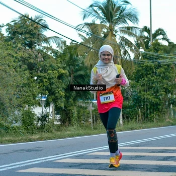 Runner Photo 9254121
