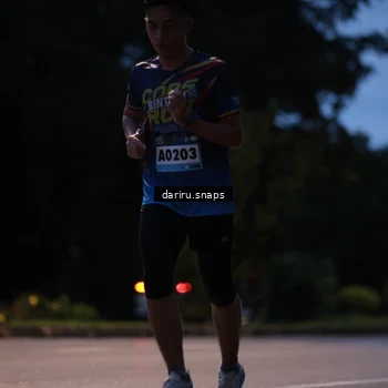 Runner Photo 9254141