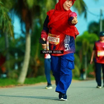 Runner Photo 9254155