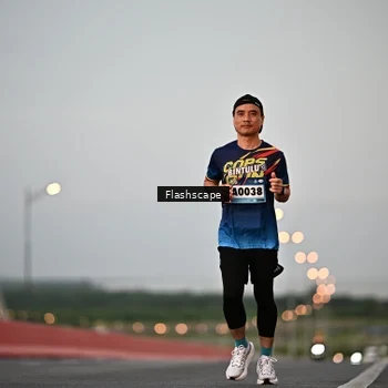 Runner Photo 9254170