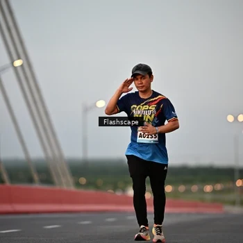Runner Photo 9254214