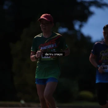 Runner Photo 9254227