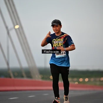 Runner Photo 9254232