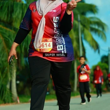 Runner Photo 9254380