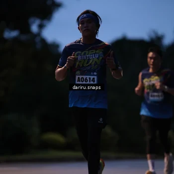 Runner Photo 9254719
