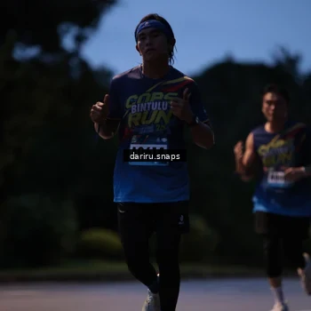 Runner Photo 9254756