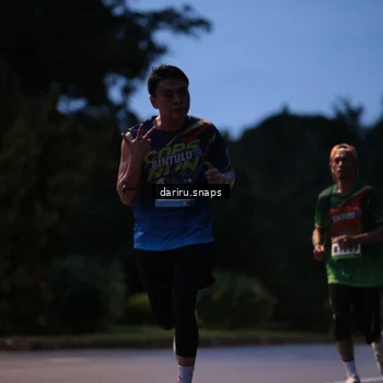 Runner Photo 9254834