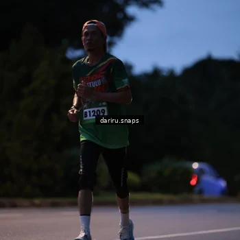 Runner Photo 9254925
