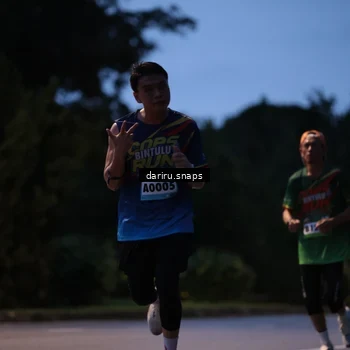 Runner Photo 9255012