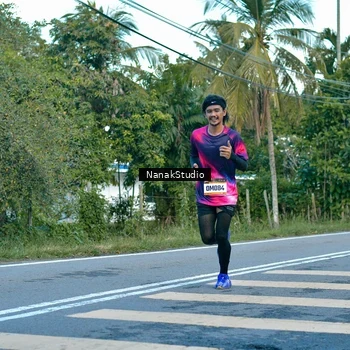 Runner Photo 9255148