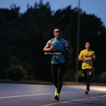 Runner Photo 9255500